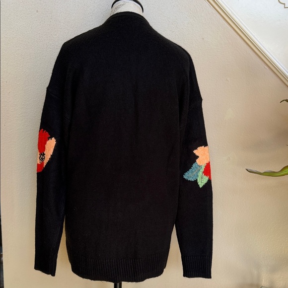 NWOT Cabi Coming Up Roses Cardigan - Picture 4 of 5